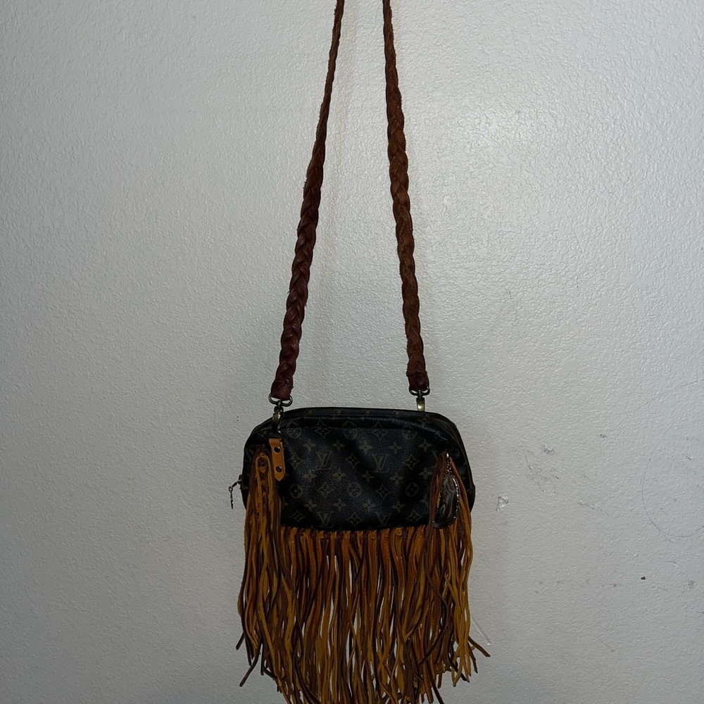 Authentic Louis Vuitton Vintage boho bag